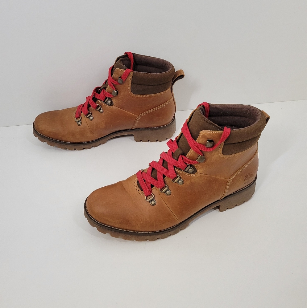 Timberland Brown Leather Ankle Boots with Red Laces